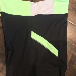 Lulu Lemon Black  crop pants